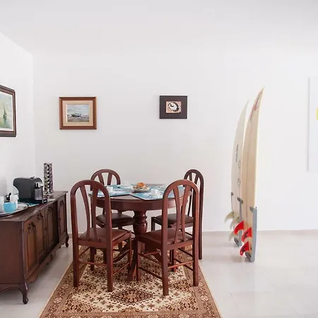 펜션 Baleal Beach Holiday Villa *