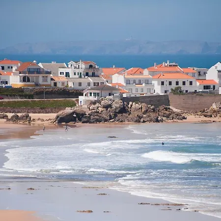 Baleal Beach Holiday Villa 펜션 *